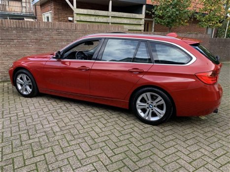 BMW 3-serie Touring - 320i High Executive XENON, LEDER - 1