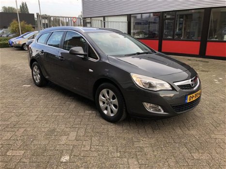 Opel Astra - ST 1.4 Turbo 140Pk Cosmo, Navi, PDC, Prijs Rijklaar - 1