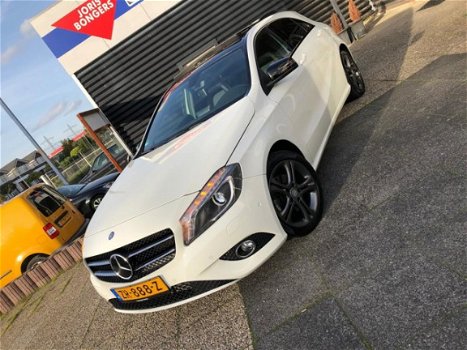 Mercedes-Benz A-klasse - 180 Prestige AUTOMAAT/PANO/VOLL - 1