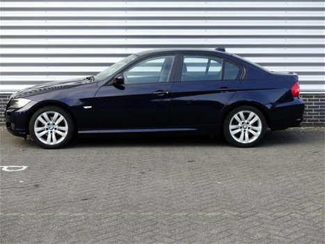 BMW 3-serie - 318i Business Line Navi, PDC, LM, Cruise, Xenon - 1