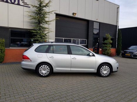 Volkswagen Golf Variant - 1.6 Trendline - 1