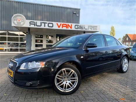 Audi A4 - 1.6 Pro Line*Navi*LMV*ECC*CRUISE*NAP - 1