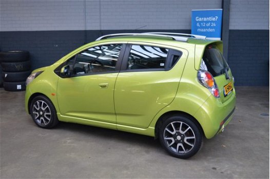 Chevrolet Spark - 1.2 16V LT Climate Control, PDC, Stuurbediening, Isofix, Elektische ramen V+A Boek - 1