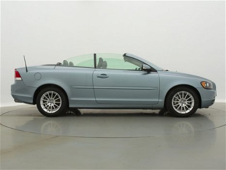 Volvo C70 Convertible - 2.5 T5 Momentum CN34980 | Automaat | Airco | Leder | Cruise | CD | Parkeerse - 1