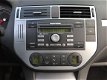 Ford Focus C-Max - 1.6-16V Futura clima cr-control elec-pakket cd cv lm-velgen goed staat nap - 1 - Thumbnail