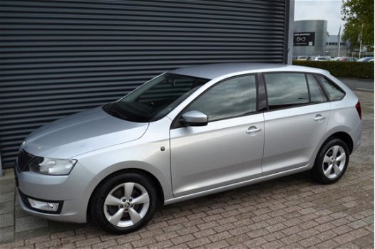 Skoda Rapid Spaceback - 1.6 TDI Elegance | Navi | Cruise | Climate | Stoelverw. | - 1