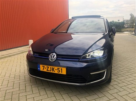 Volkswagen Golf - 1.4 TSI GTE - 1