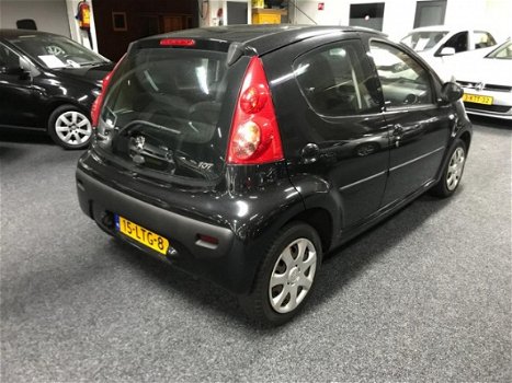 Peugeot 107 - 1.0-12V XS 5-Drs Airco ElecRam NAP Nw.APK - 1