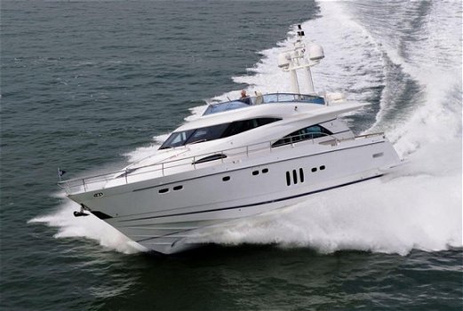 Fairline Squadron 68 - 1