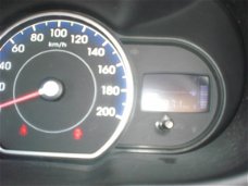 Hyundai i10 - 1.1 i-Drive Cool AIRCO-59971 KM NAP--BJ 07-2012