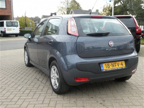 Fiat Punto Evo - 1.3 M-Jet Dynamic Airco Bluetooth Cruise Control 5drs - 1