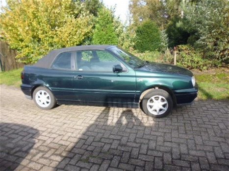 Volkswagen Golf Cabriolet - 1.8 - 1