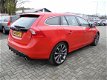 Volvo V60 - 2.0 T5 R-Design 207.000 km NAP. i.z.g.st. incl. garantie - 1 - Thumbnail