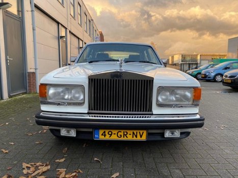 Rolls-Royce Silver Spirit - 6.8 - 1