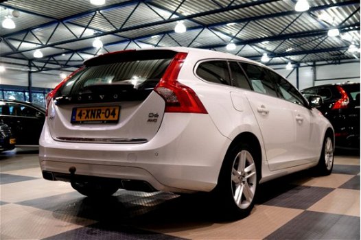 Volvo V60 - €12303 ex.BTW 2.4 D6 AWD 210kW/286pk Aut6 PIHV Summum BNS CLIMA + CRUISE + ADAPT.BI-XENO - 1
