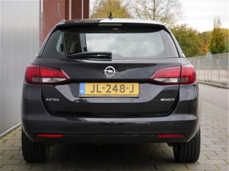 Opel Astra Sports Tourer - 1.0 Turbo 105pk Edition VAN: € 14.850, - VOOR: € 14.295, - 1