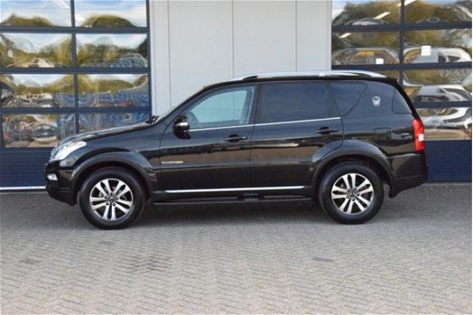 SsangYong Rexton - RX 200 Sapphire schuif-kanteldak leer memory seat - 1