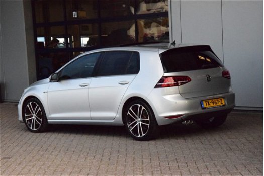 Volkswagen Golf - 2.0 TDI GTD DSG pano navi Dynaudio sport en sound - 1