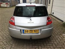 Renault Mégane - 1.6-16V Business L