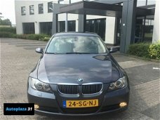 BMW 3-serie - 318i High Executive Xenon Aut Leer Sedan