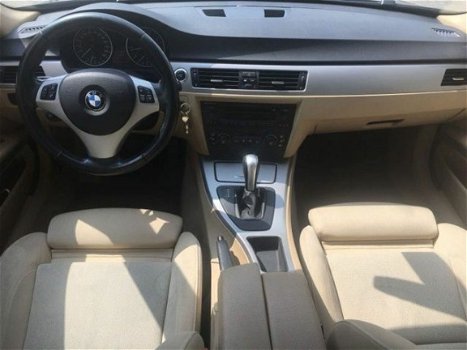 BMW 3-serie - 318i High Executive Xenon Aut Leer Sedan - 1