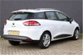 Renault Clio Estate - 1.5 dCi Ecoleader Zen Parkeersensoren | Airco | Navigatie - 1 - Thumbnail