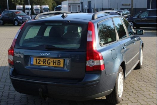 Volvo V50 - 1.6D APK tot 07-01-2021 airco, elektrische ramen, cruise control, trekhaak - 1