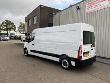 Renault Master - T35 2.3 dCi L3H2 DC Airco, Navi, Trekhaak 2500 kg