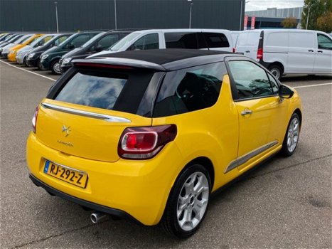 Citroën DS3 Cabrio - 1.6 eHDi Sport Chic Airco , Navi. Alu Velg - 1