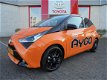 Toyota Aygo - 1.0 VVT-i x-cite Airco, parkeercamera & 15'' lichtmetalen velgen - 1 - Thumbnail