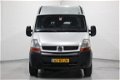 Renault Master - 2.5 DCi 101 pk L1H2 Airco, Inrichting laadruimte, Trekhaak, APK tot 03-2020 - 1 - Thumbnail