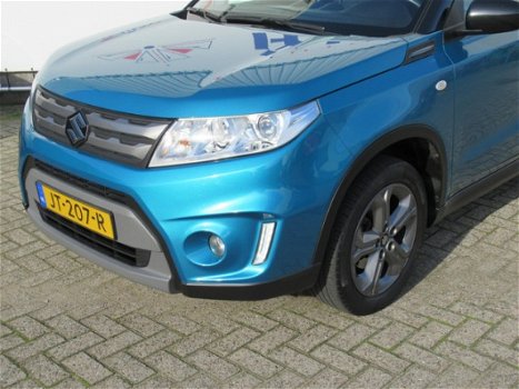 Suzuki Vitara - 1.6 Exclusive Navigatie, Trekhaak, Tot 10 jaar garantie - 1