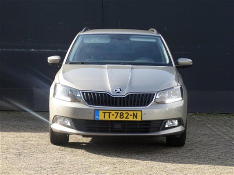 Skoda Fabia - 1.2 TSI 110pk DSG-7 Style LED - Stoelverwarming - Navigatie - 1