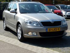 Skoda Octavia Combi - AUTOMAAT DSG 1.2 TSI Ambition Business Line * AIRCO-ELECTR.RAMEN-CV, etc, etc