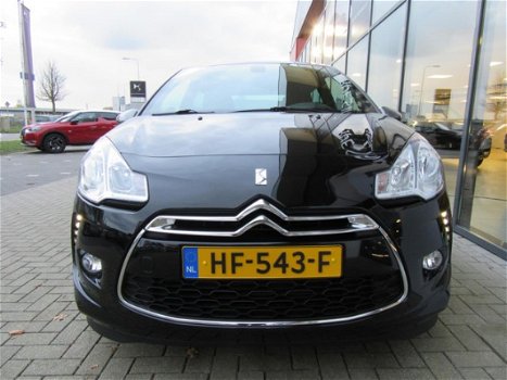 DS 3 - 3 PURETECH 82PK SO CHIC NAVI/PERFO/TREKHAAK RIJKLAAR - 1