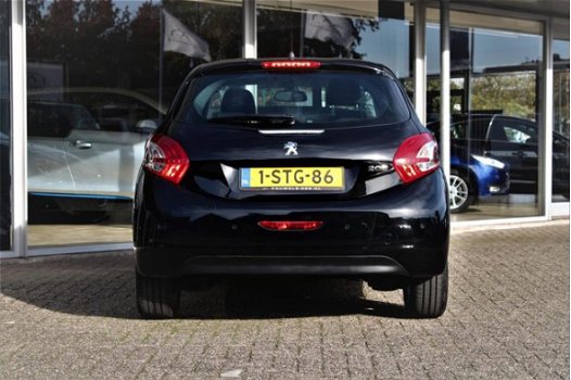 Peugeot 208 - 1.2 VTi Allure 5DRS ✅NAP| NAVI| Luxe uitv.| Orig. NL| Climate| Cruise| Regen- Lichtsen - 1