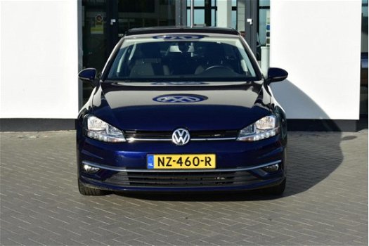 Volkswagen Golf - Comfortline Executive pakket, Navigatie, Dab, Climatronic, parkeersensoren, lichtm - 1