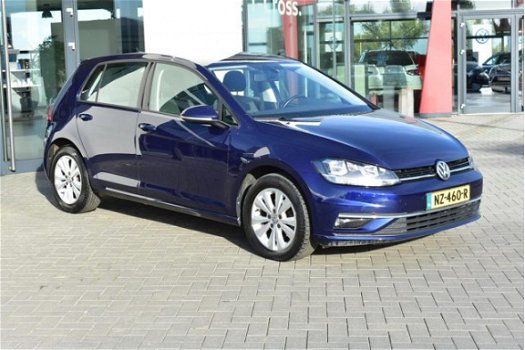 Volkswagen Golf - Comfortline Executive pakket, Navigatie, Dab, Climatronic, parkeersensoren, lichtm - 1