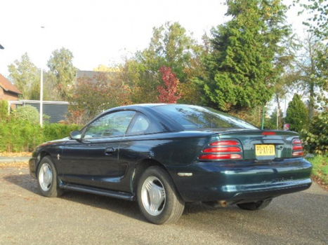 Ford Mustang - 3.8 Coupé - 1