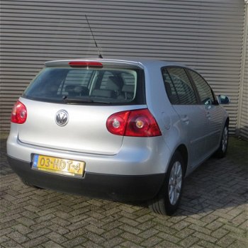 Volkswagen Golf - 1.6 Comfortline . Deze auto verkeert in werkelijke nieuwstaat. o.a. Airco Clim Con - 1