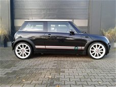 Mini Mini - 1.6 Cooper Pepper Super leuke mini, met sportdemper, witte velgen, perfect onderhouden m