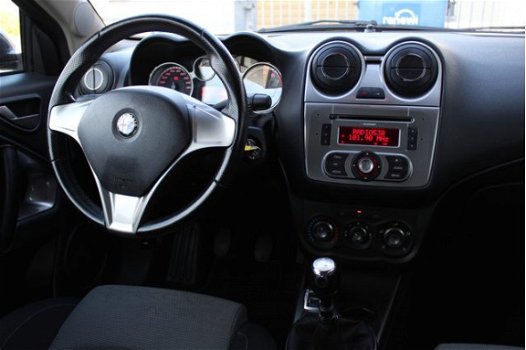 Alfa Romeo MiTo - 1.4 Progression Unieke Kleur Airco | Elektrische Ramen | Lichtmetalen Velgen ( Ves - 1