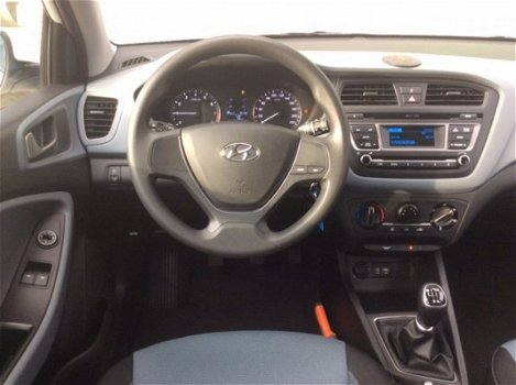 Hyundai i20 - 1.0 T-GDI i-Drive Cool / AIRCO / SLECHTS 10.000 KM - 1