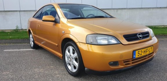 Opel Astra Coupé - 1.8-16V - 1