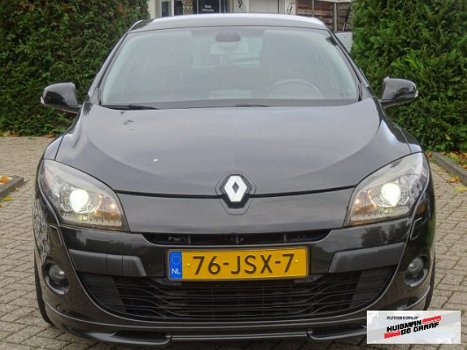 Renault Mégane - 2.0 TCE Benzine Xenon Navi GT Uitvoering 5-Deurs - 1