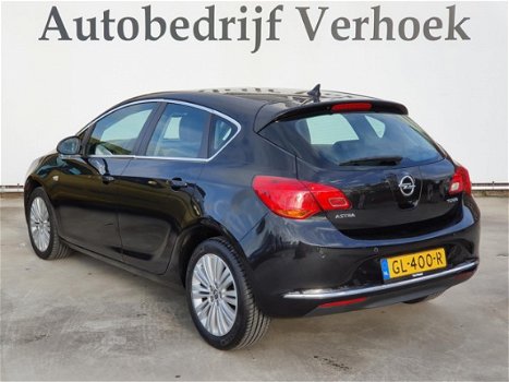 Opel Astra - 1.4 TURBO 140PK 5-DRS COSMO NAVI-PDC - 1