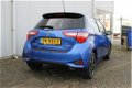 Toyota Yaris - 1.5 Hybrid Bi-Tone + NAV - 1 - Thumbnail