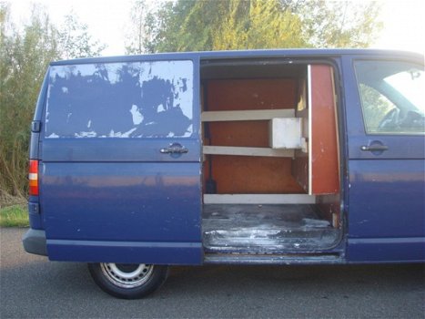 Volkswagen Transporter - 1.9 TDI 300 SCHUIFDEUR ENKEL CABINE BJ 2005 - 1