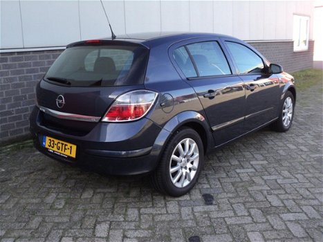 Opel Astra - 1.6 Temptation - 1