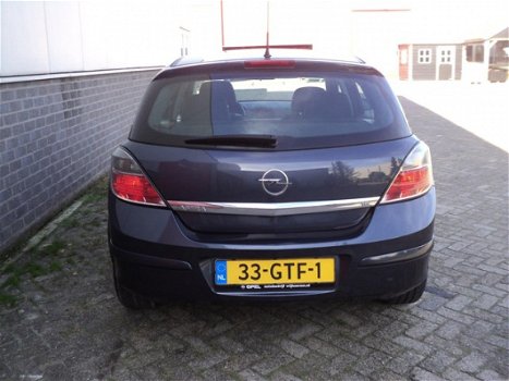 Opel Astra - 1.6 Temptation - 1